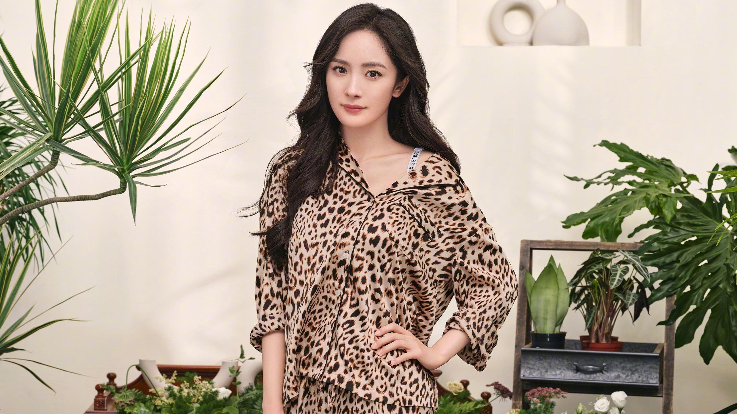 开云网页版-勇士组织“球员文化互换周”，多国球员互教语言，勇士队球员简介