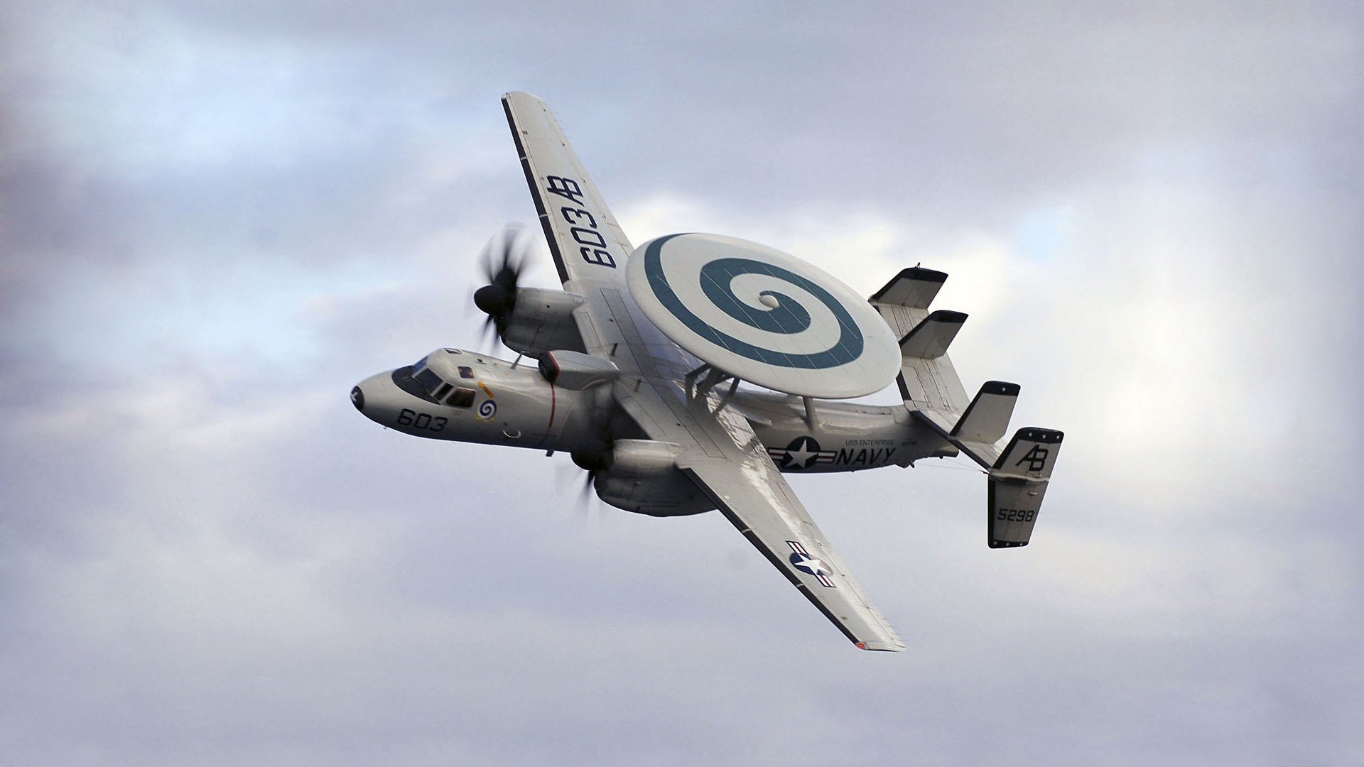 开云体育中国官网-比赛背后：裁判判罚的细节解析，裁判过程