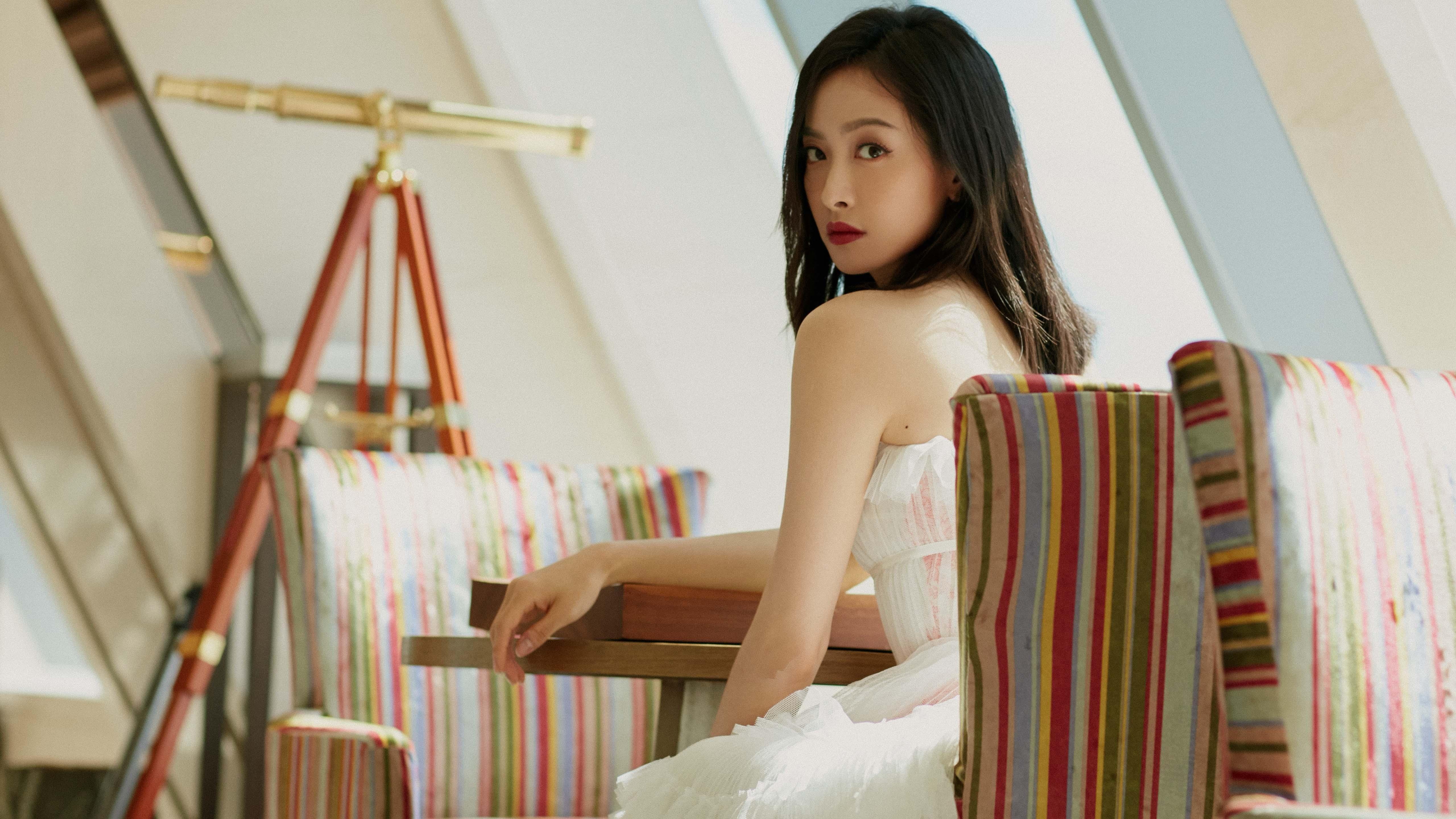 Kaiyun(中国)开云-佩纳罗尔与国民队赛季表现对比，佩纳罗尔球衣